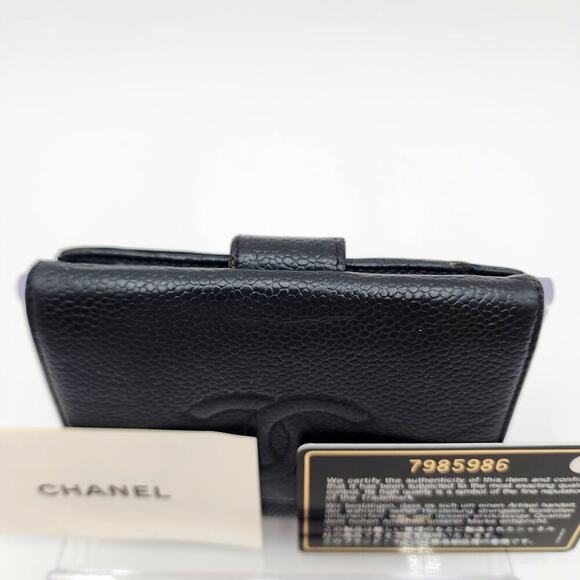CHANEL VINTAGE BLACK CAVIAR BI-FOLD WALLET WITH COIN POUCH - Picture 4 of 12